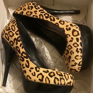 Bakers Black and Leopard Print Heels